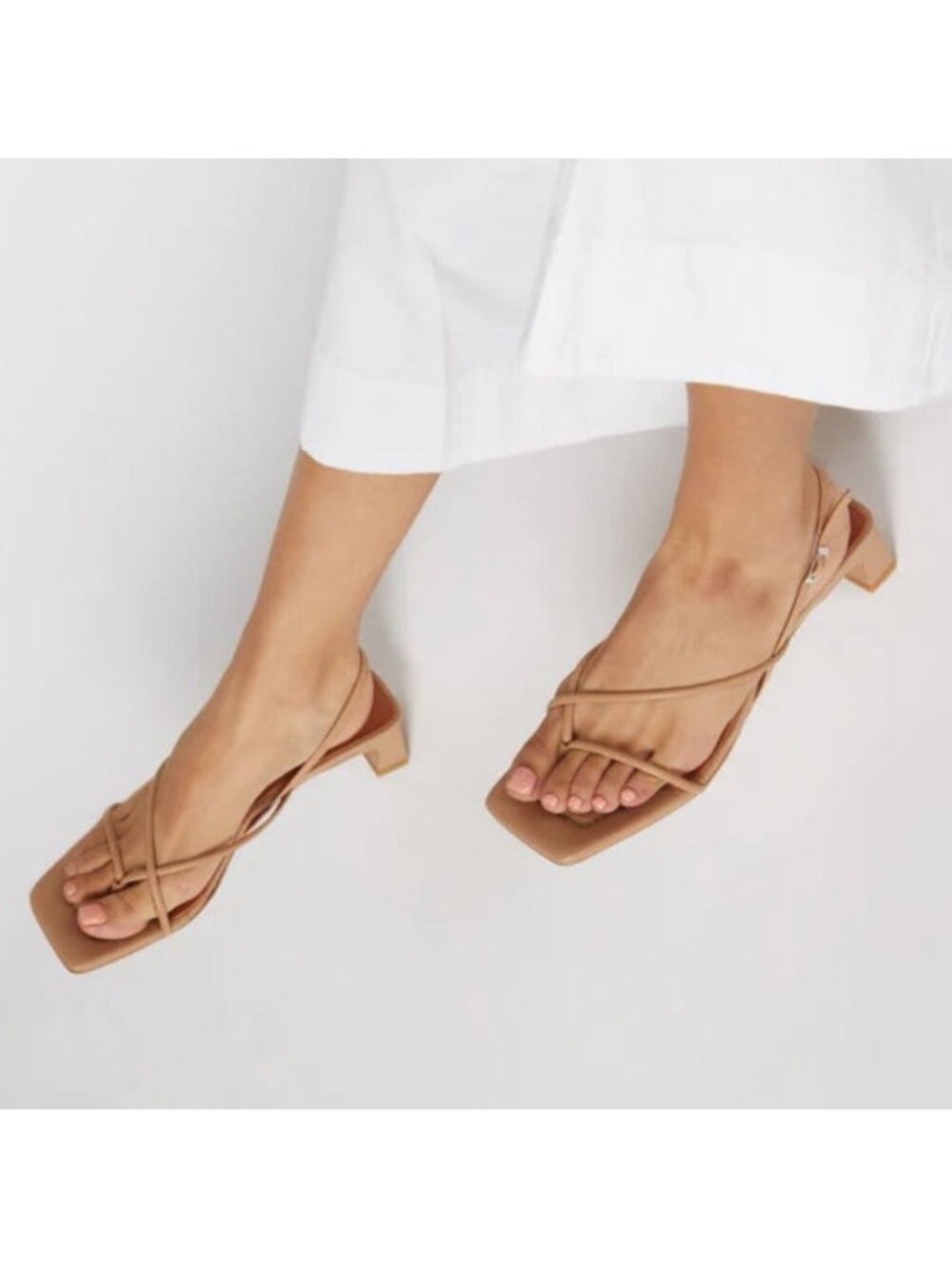 INTENTIONALLY BLANK Fifi
Sandal in Camel kitten heel block slingback leather new
